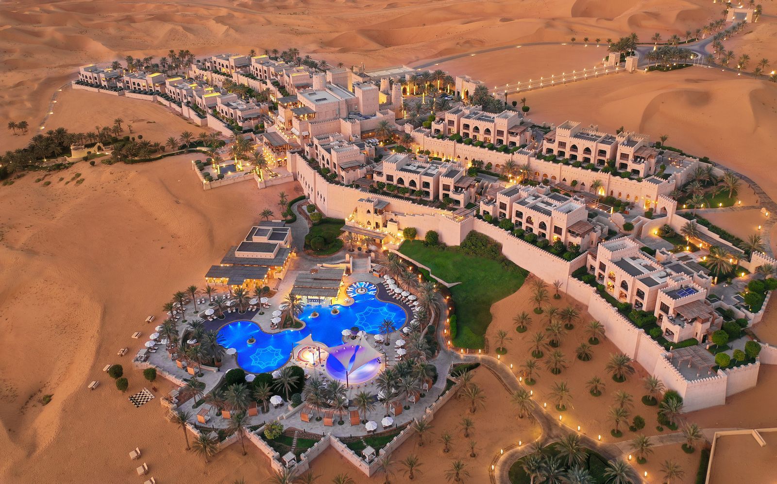 Luxury Desert Resorts in the UAE